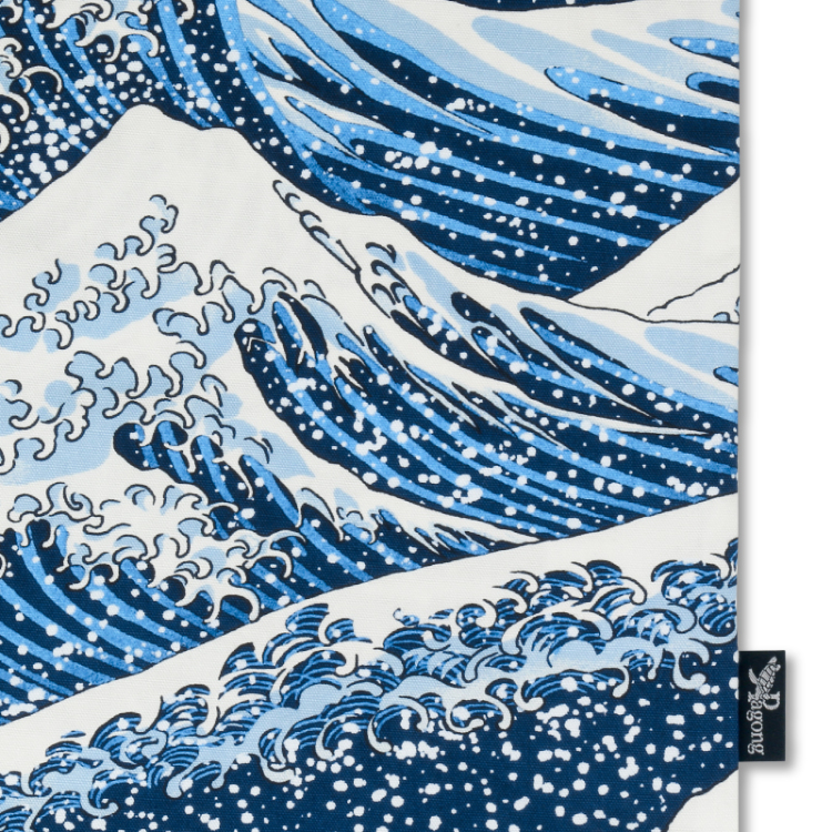葛飾北斎 クッションカバー ＜大波/青＞ | 京友禅アロハシャツ