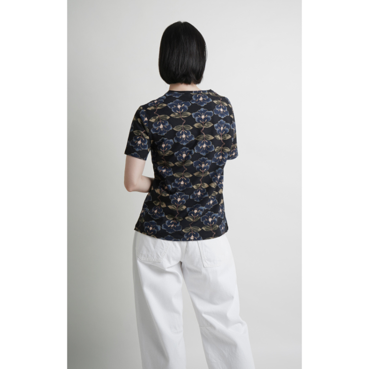 花柄 半袖Tシャツ ＜椿/黒紺＞ | 京友禅アロハシャツ【Pagong】公式