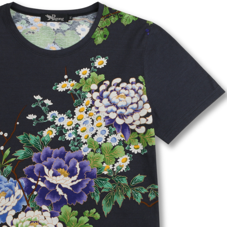 花柄 半袖Tシャツ ＜蔦と菊牡丹/墨紫＞ Pagong レディース | 京友禅