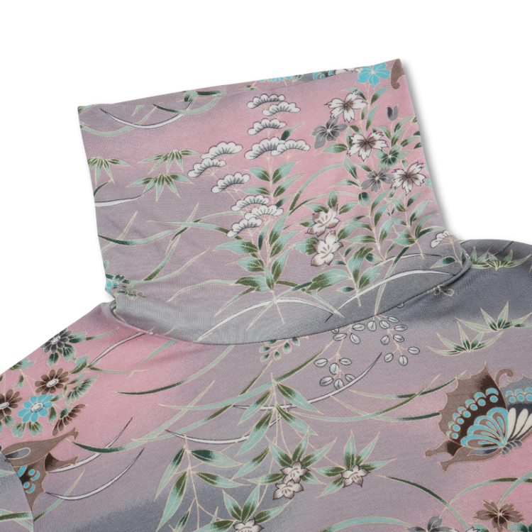 和柄 タートルネック長袖 ＜蝶に草花/銀鼠＞ | 京友禅アロハシャツ