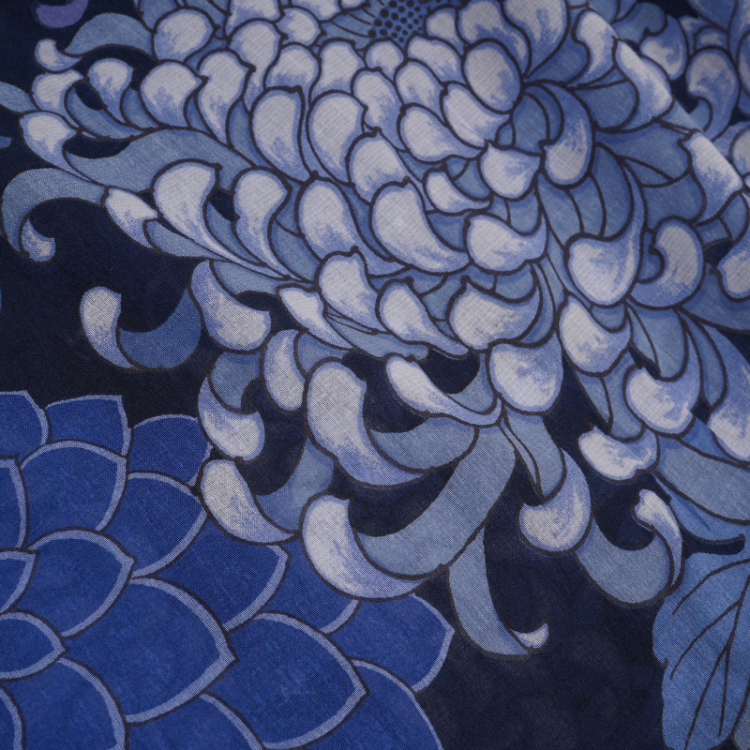 花柄 綿シフォンブラウス ＜大輪菊/紺色＞ | 京友禅アロハシャツ 
