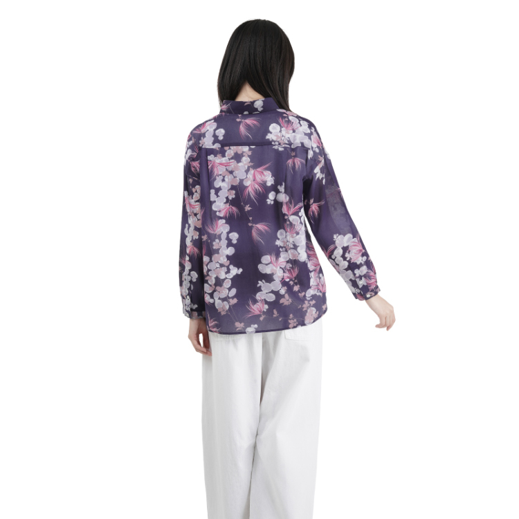 和柄 綿シフォンブラウス ＜菊に常盤木/紫桃＞ | 京友禅アロハシャツ