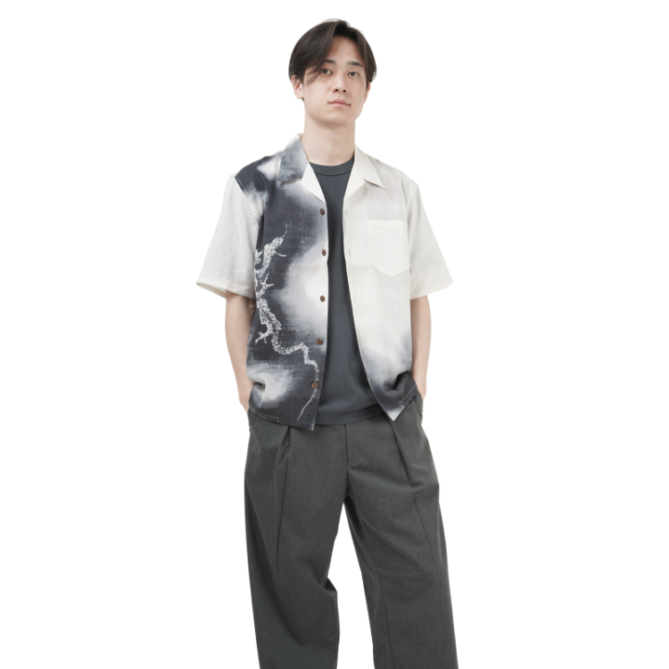 富江　アロハ 新品　サイズM 墓場の画廊 葛飾北斎 コットンアロハシャツ ＜富士越龍/墨＞ | 京友禅アロハ