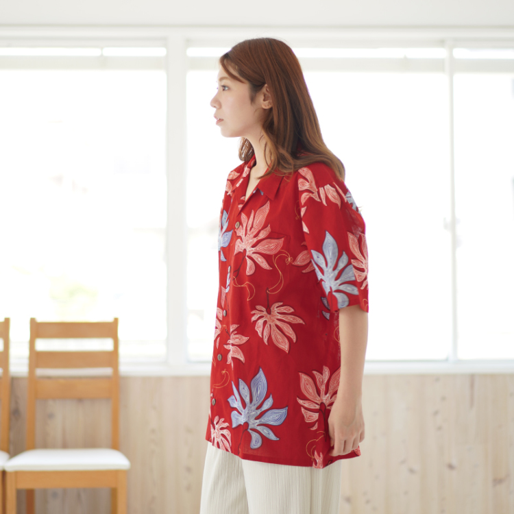 和柄 コットンアロハシャツ ＜鞍馬天狗のうちわ/赤橙＞ | 京友禅アロハ