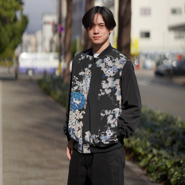 花柄 ブルゾンⅡ ＜蔦と菊牡丹/黒青＞ | 京友禅アロハシャツ【Pagong