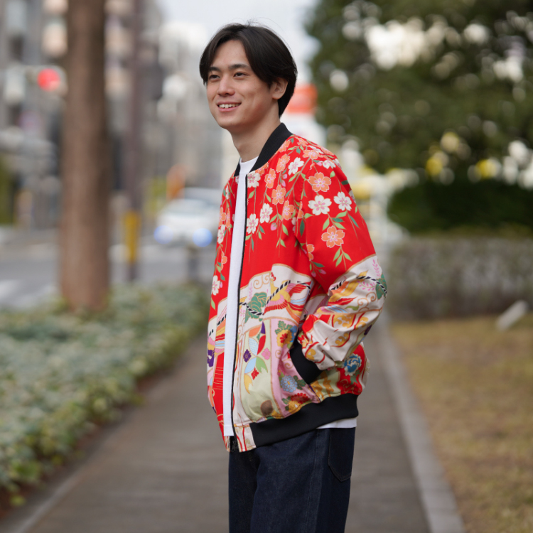 屏風　刺繍琵琶袖丸襟短衫 赤金色長袖アウター　明製漢服　中国伝統衣装　着物和服 歌舞伎柄 ブルゾン ＜火焔太鼓/赤＞ | 京友禅アロハシャツ【Pagong