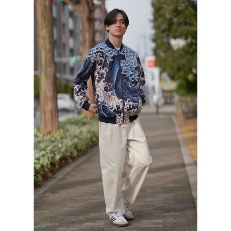 葛飾北斎 ブルゾン ＜怒涛図男浪/紺＞ | 京友禅アロハシャツ【Pagong